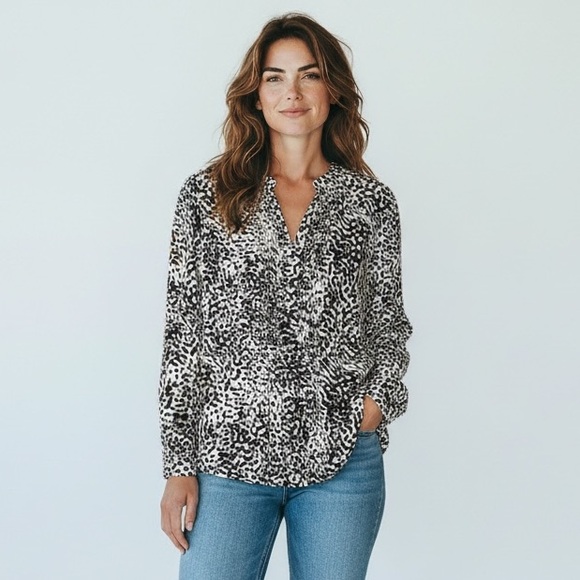 Merona Tops - Merona Women’s Leopard Print Blouse Size L